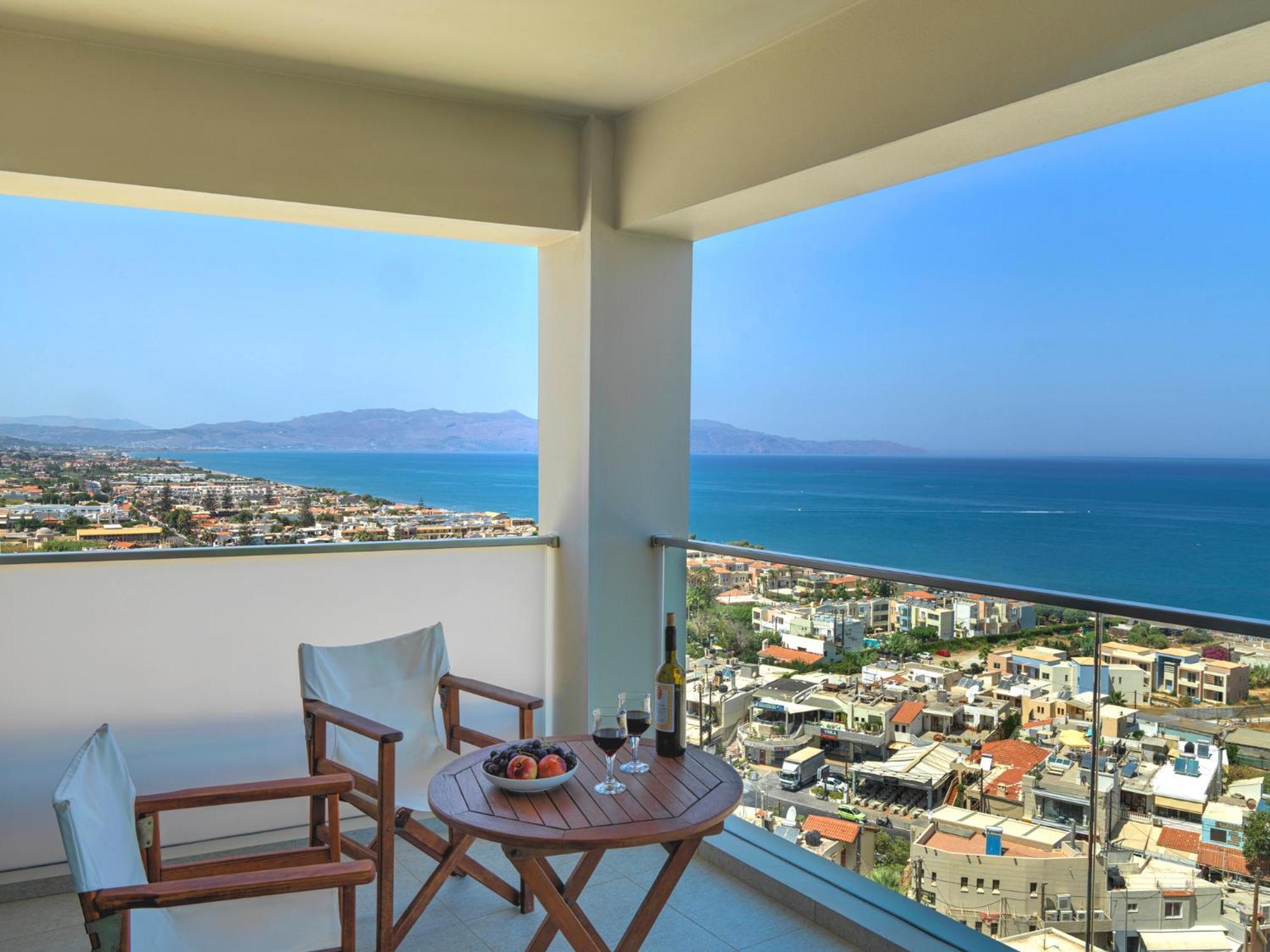 Alectrona Living Crete, Rocsea Luxury Apartment ปลาเตเนียส ภายนอก รูปภาพ